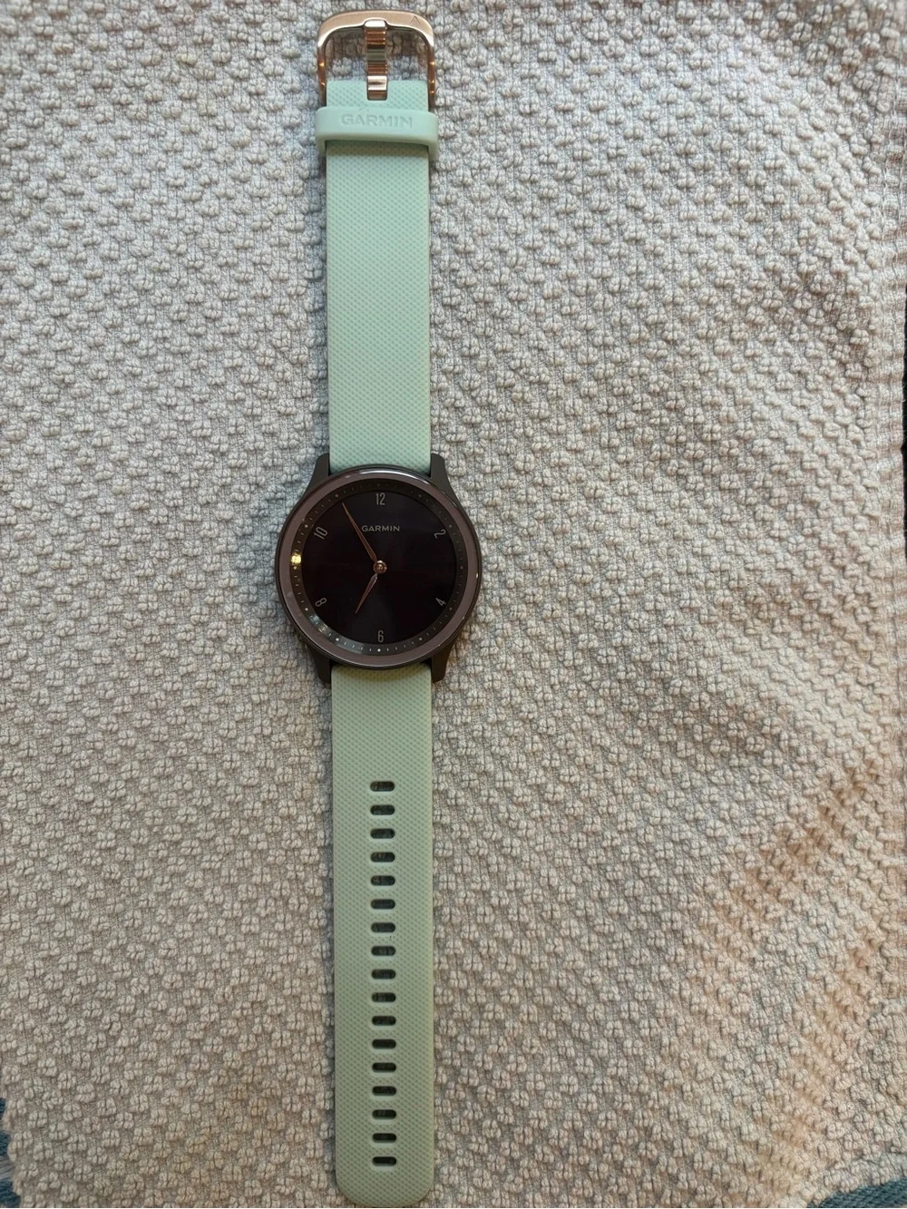 Garmin Vivomove Sport Mint Green Hybrid Smartwatch - Sleek Analog Display